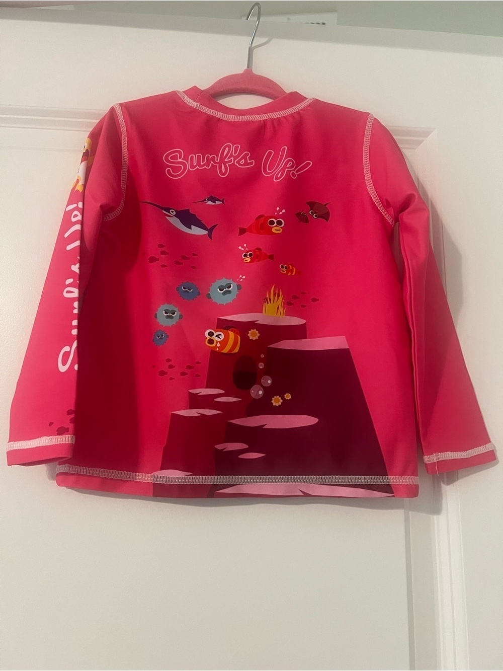Pinkfong Baby Shark Pink Long-Sleeve Kids Rashguard - Picture 8 of 9